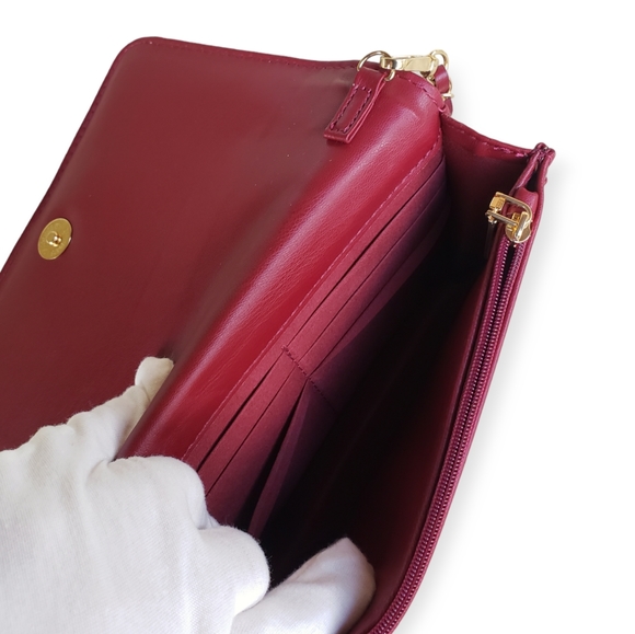 NWT BADGLEY MISCHKA Pleated Wine Colored Crossbody Bag - Picture 5 of 11